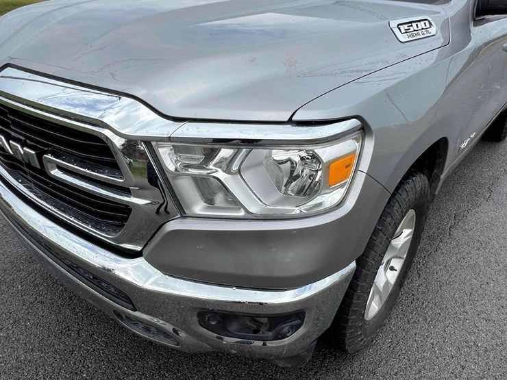 2021-ram-1500-big-horn-image-46