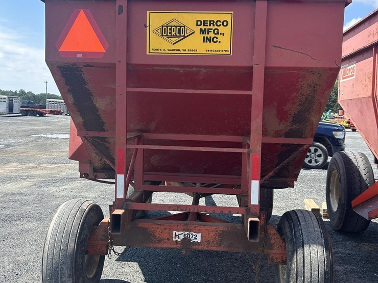 derco-220-image-4