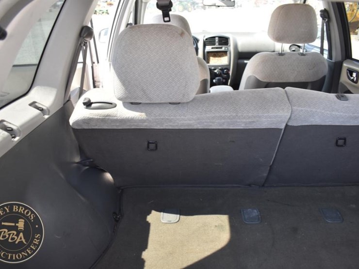 2005-hyundai-santa-fe-image-26
