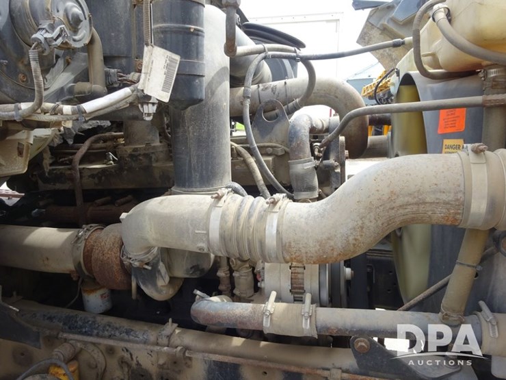 1999-cummins-m11-image-51