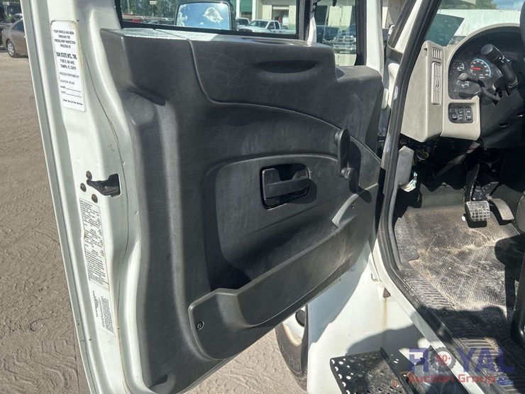 2014-international-durastar-4300-image-7