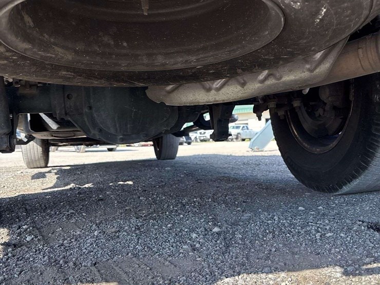 2020-ford-f250-image-25