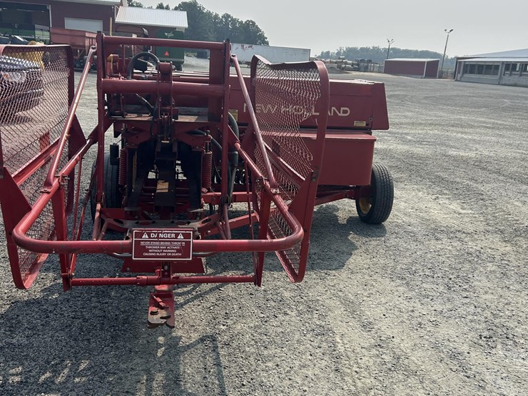new-holland-316-image-6