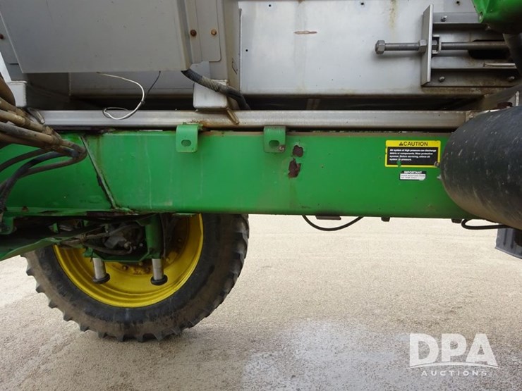 2016-john-deere-r4045-image-75