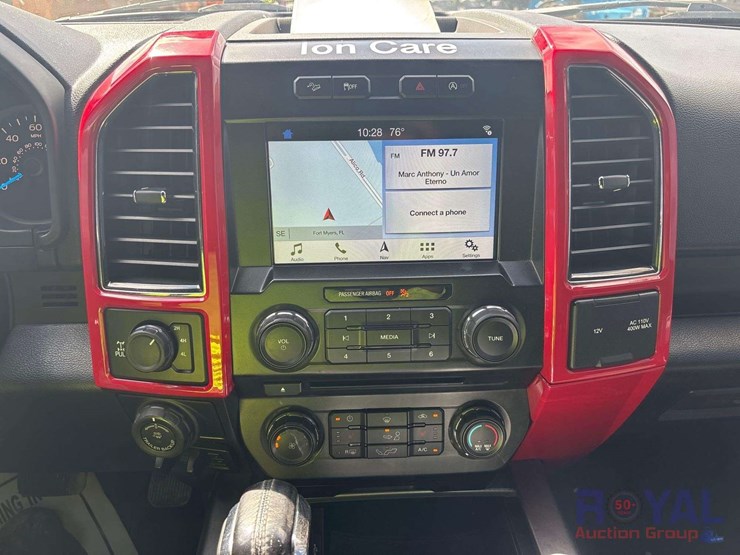 2017-ford-f150-image-14