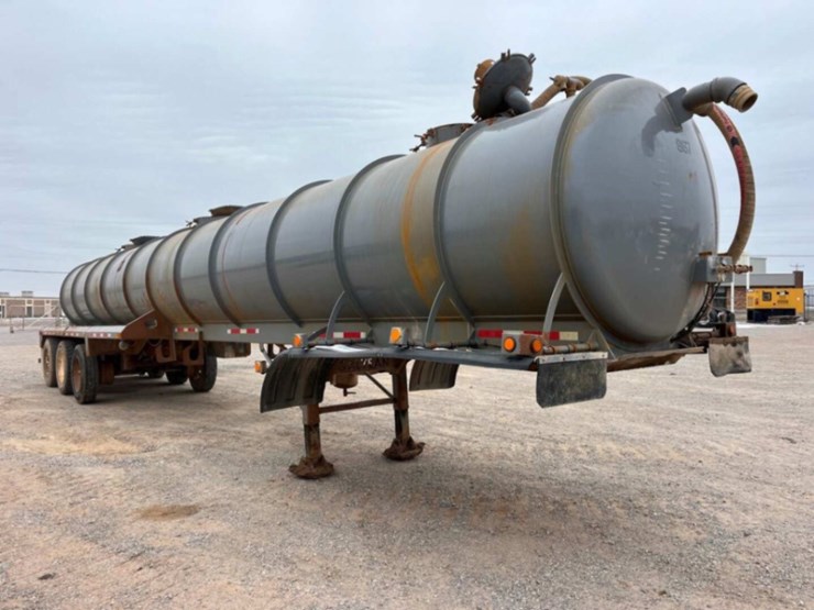 2014-galyean-vacuum-tank-image-2