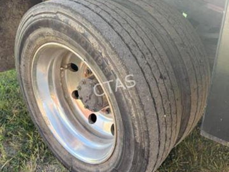 2019-ford-f550-image-12