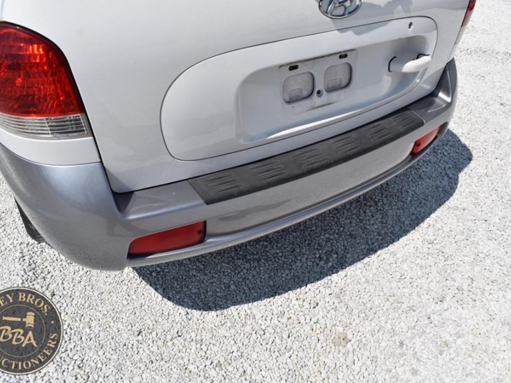 2005-hyundai-santa-fe-image-10