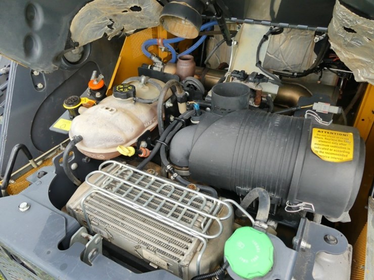 deere-331g-image-9
