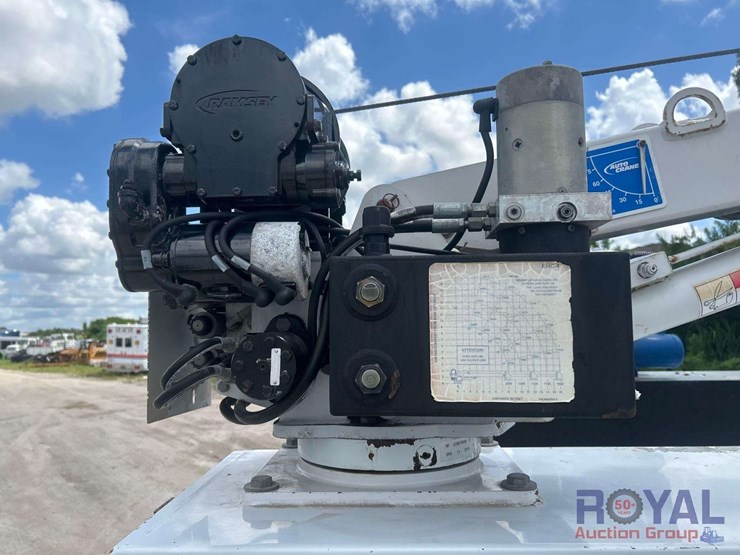 2019-ford-f350-image-34