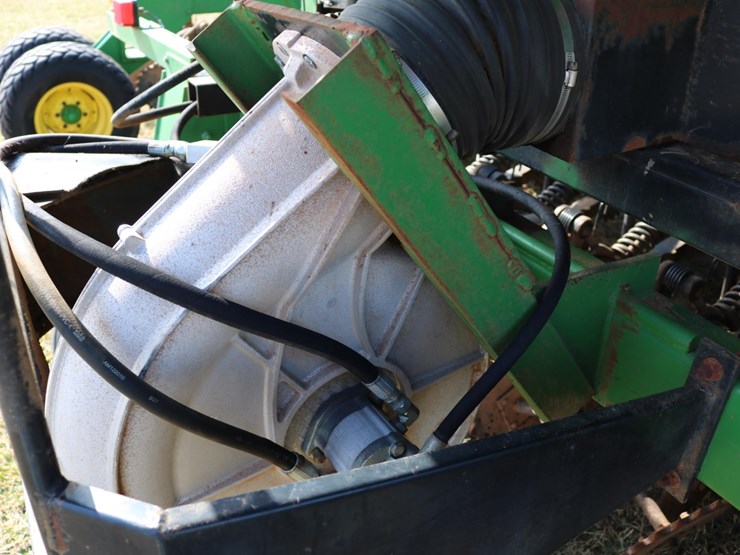 2000-john-deere-1860-image-15