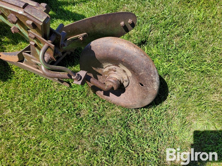 john-deere-44-image-17