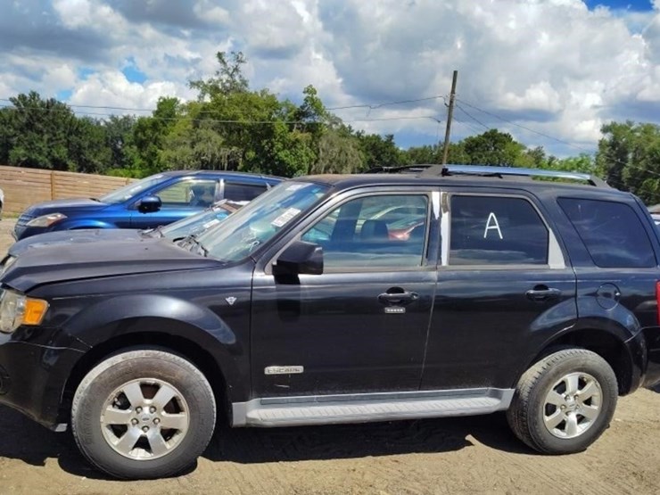 2008-ford-escape-image-3