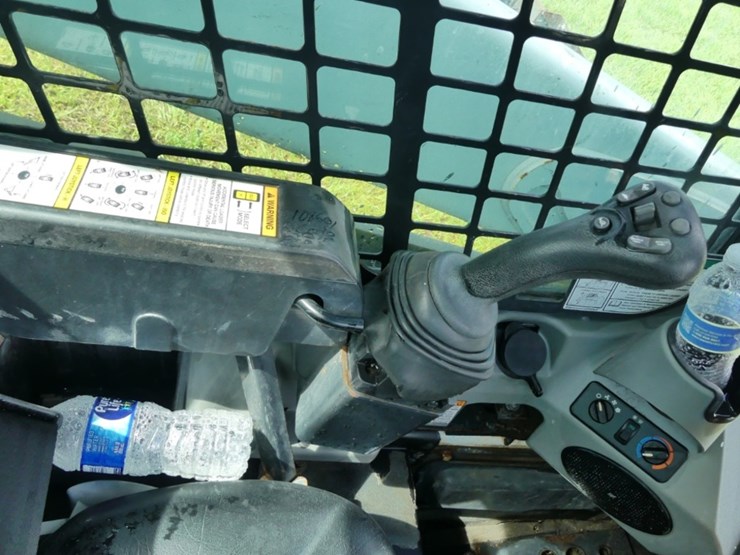 2018-bobcat-t595-image-15