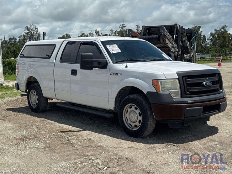 2014-ford-f150-xl-image-2