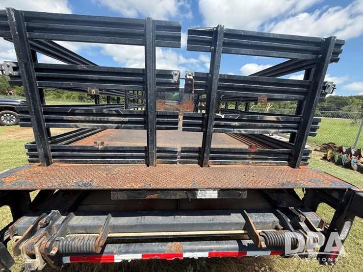 2015-ihc-4300-flatbed-truck-(pz13782,-unit-30150)-image-5