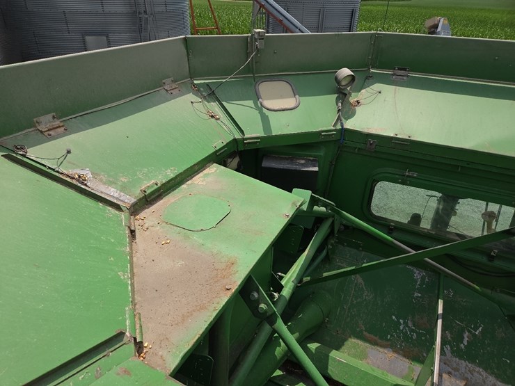 john-deere-9550-image-82