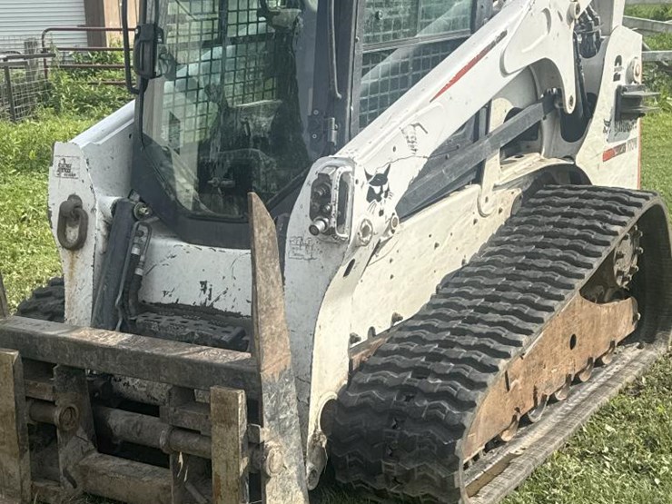 2015-bobcat-t770-image-1