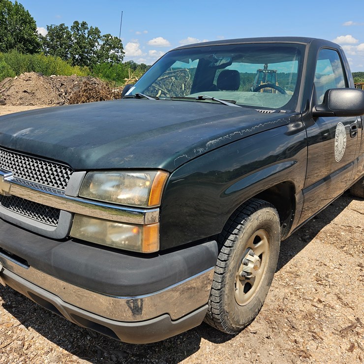 2004 CHEVROLET SILVERADO