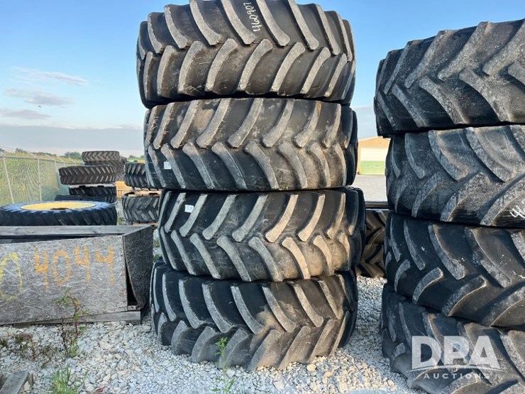 john-deere-r4045-image-3
