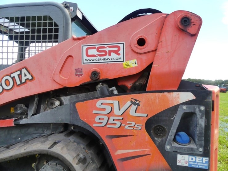 kubota-svl95-2s-image-8