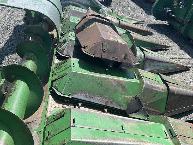 john-deere-444-image-2