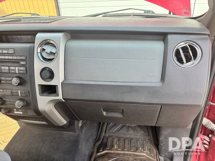 2012-ford-f150-xlt-image-60
