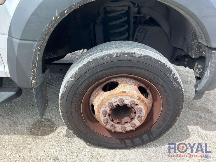 2017-ford-f450-image-30