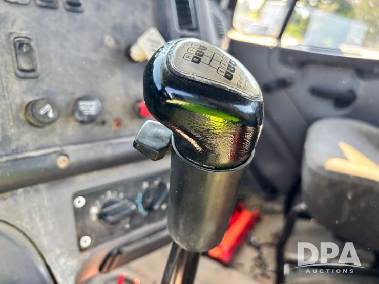 2011-freightliner-truck-(gp11247,-unit-115385)-image-68