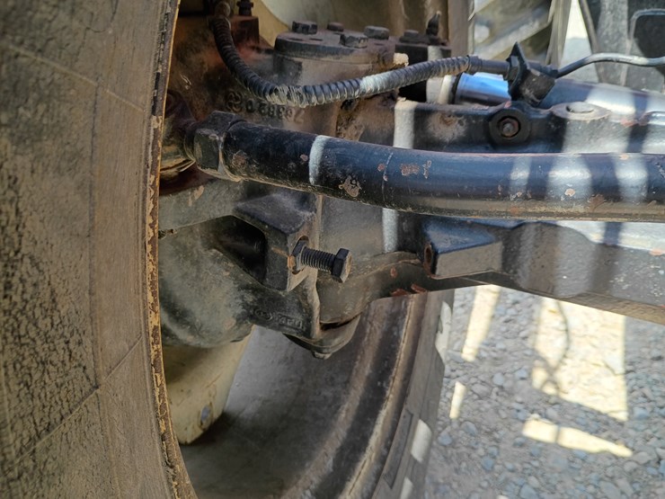 agco-allis-6690-image-42