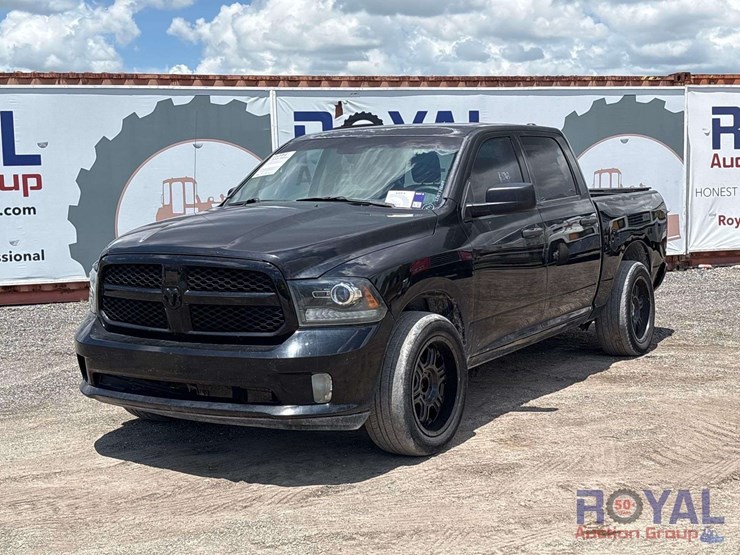 2014-ram-1500-express-image-1