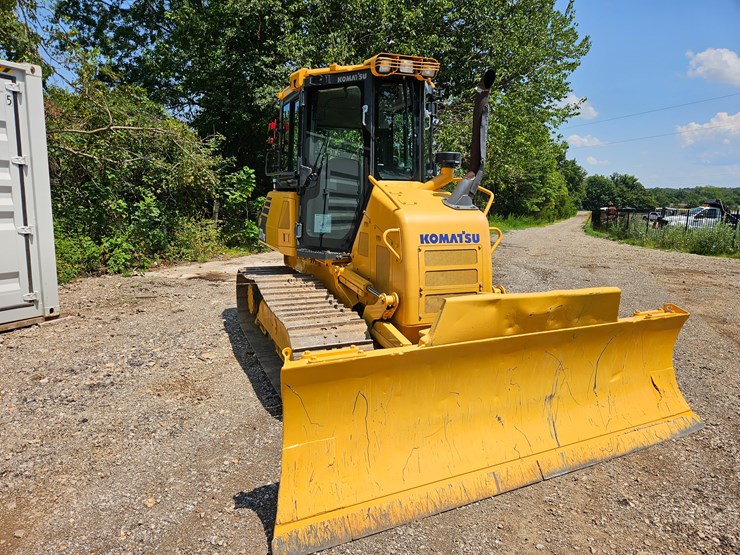 2018-komatsu-d37px-23-image-22
