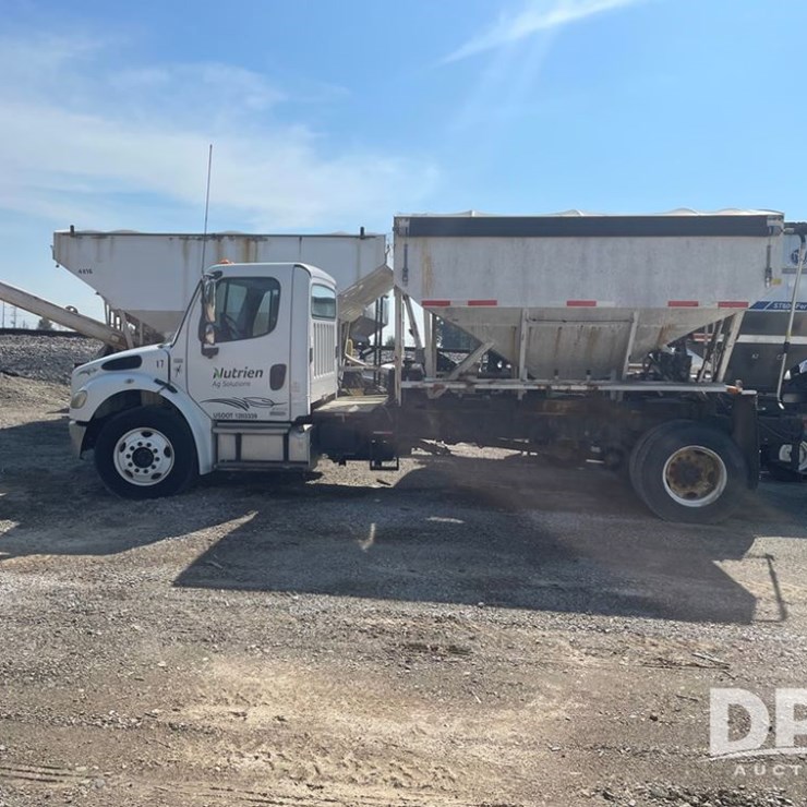2007 Freightliner Business Class M2 Dry Tender Truck (PZ13778, Unit 39862)
