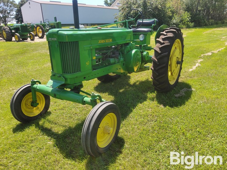 1953-john-deere-50-image-1