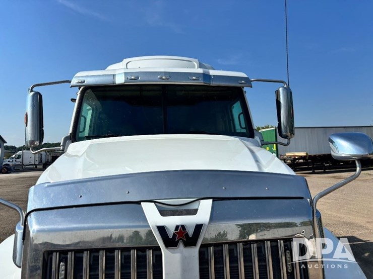 2020-western-star-w5700xe-truck-(gp11249)-image-19