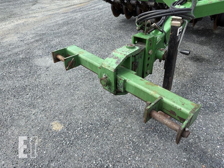 john-deere-750-image-9