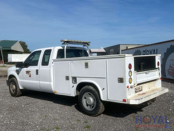 2009-ford-f250-image-4