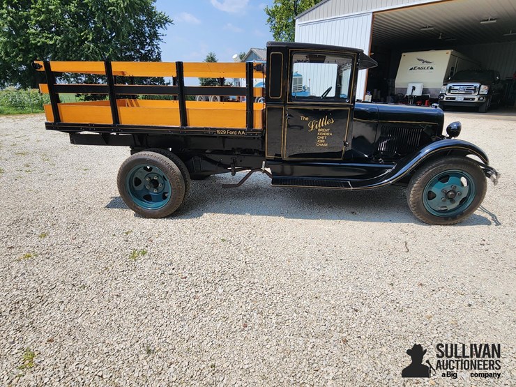 1929-ford-aa-stake-bed-truck-image-4