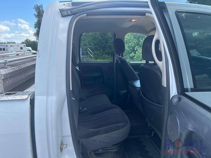 2004-dodge-ram-1500-image-27