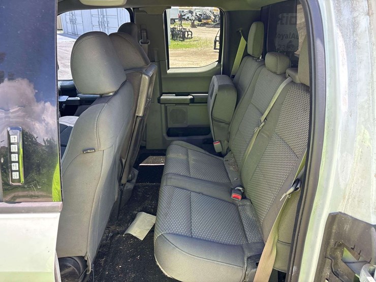 2015-ford-f150-image-15