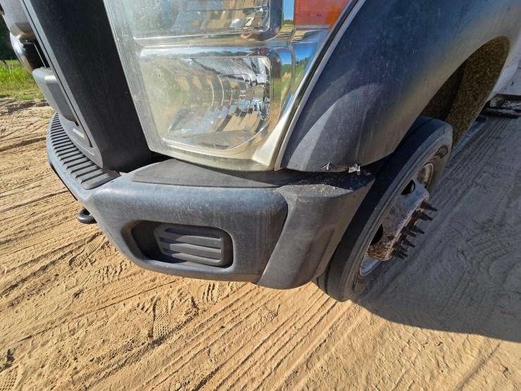 2016-ford-f550-image-2