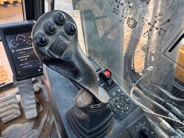 volvo-ec480el-image-54