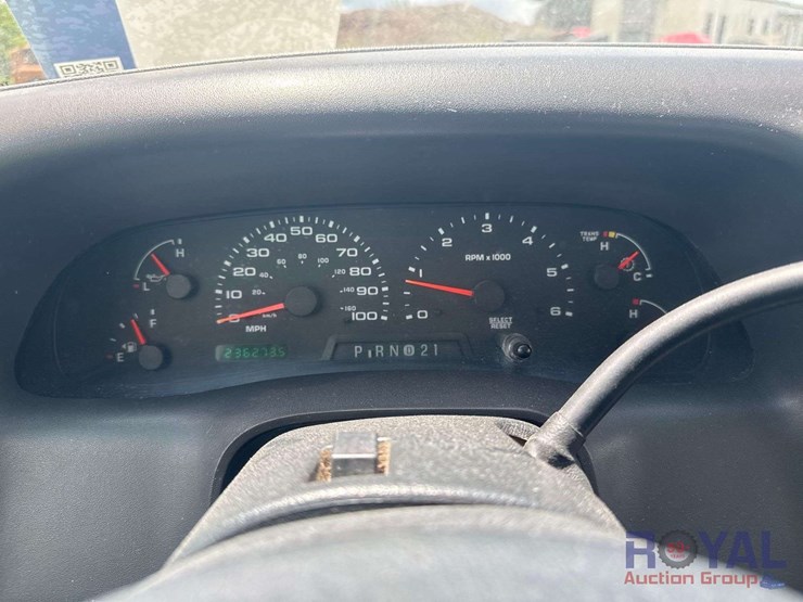 2002-ford-f350-image-15