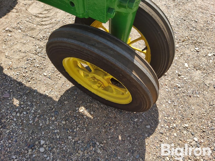 1936-john-deere-b-image-13