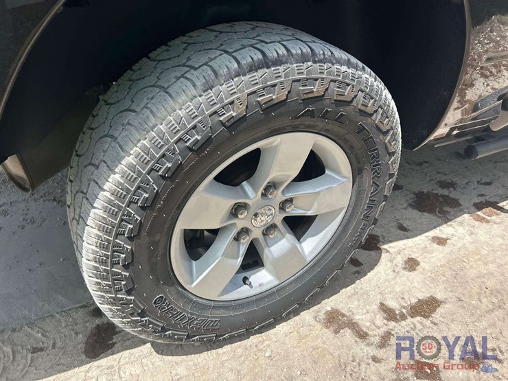2017-dodge-ram-1500-image-23