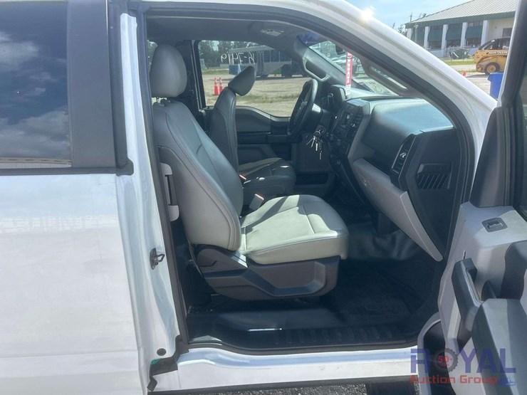2016-ford-f150-image-28