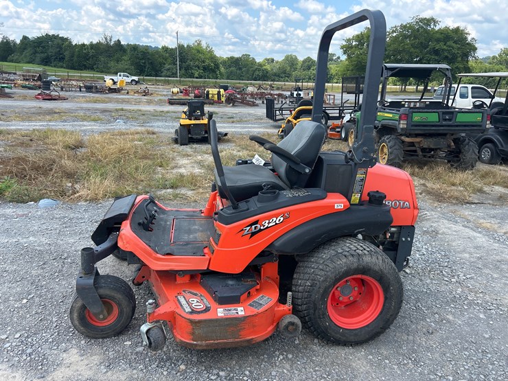 kubota-zd326s-image-3