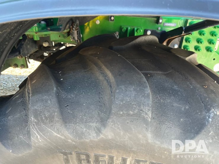 2019-john-deere-f4365-image-30