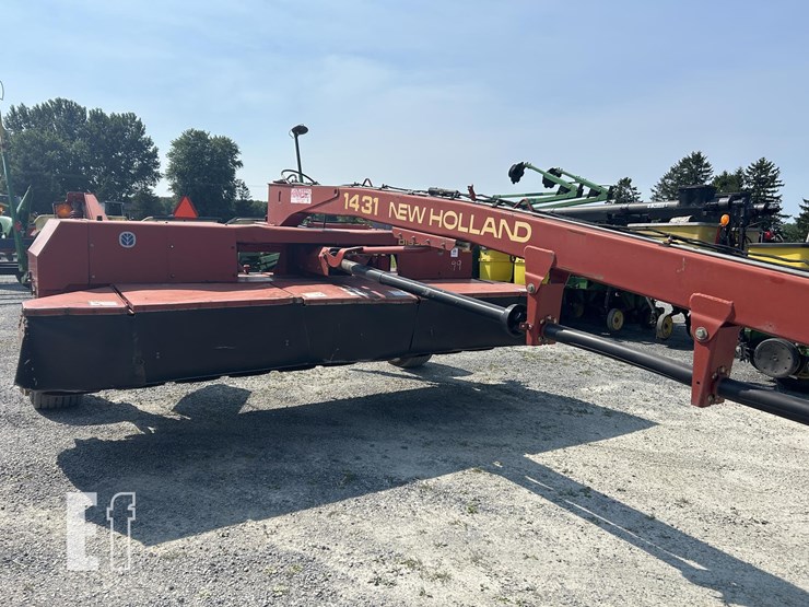 new-holland-1431-image-1