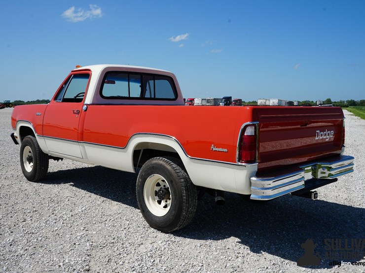 1973-dodge-d200-4x4-pickup-image-7
